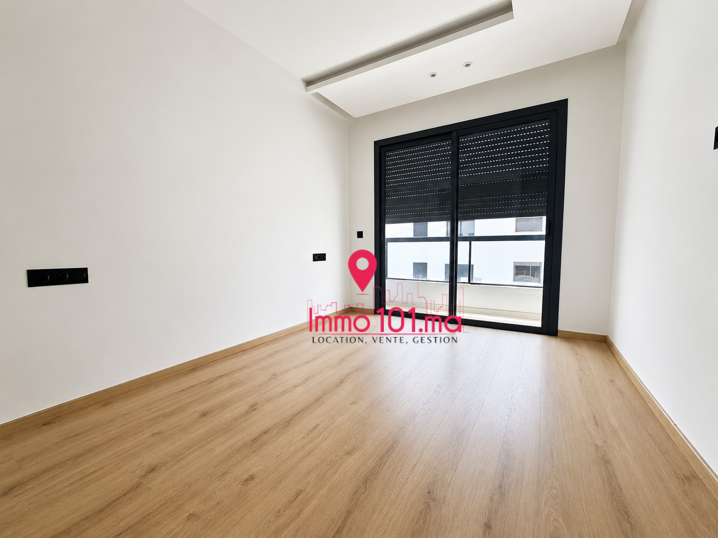 Location appartement neuf à Hay Riad AYLAV2486